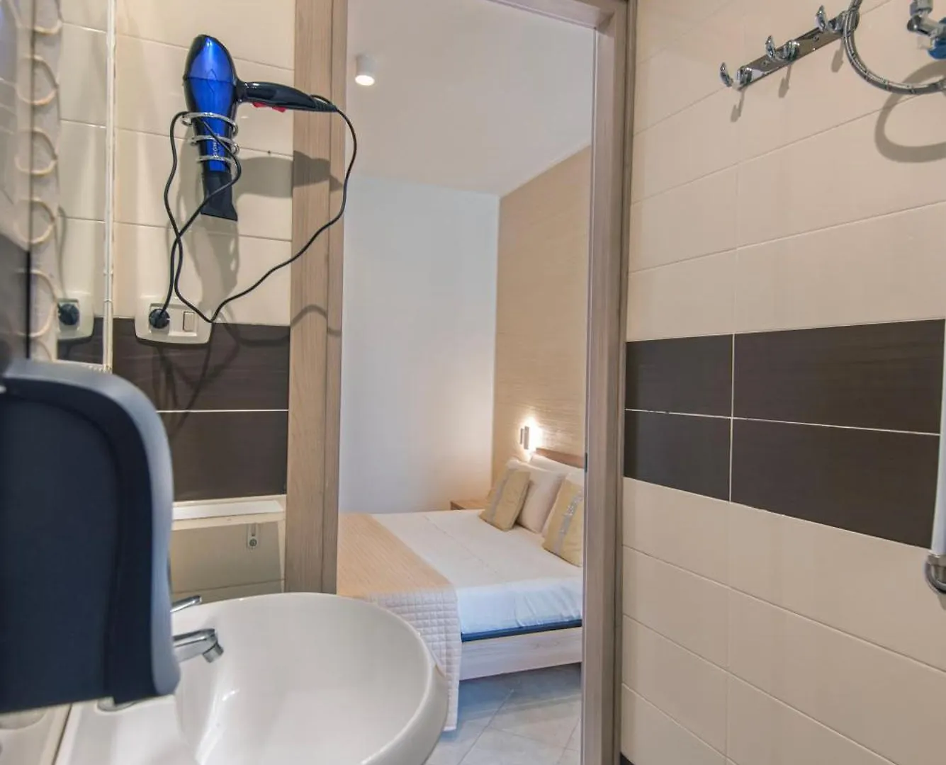 Casa Vacanze Carolina 348 Napoli Italia