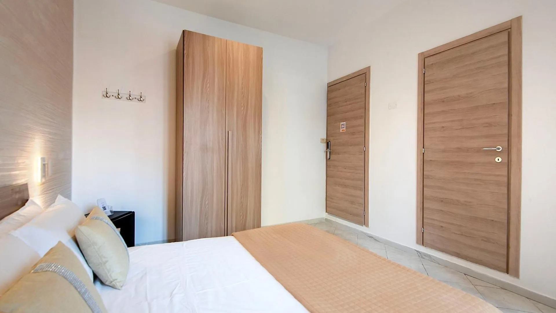 Casa Vacanze Carolina 348 Napoli Bed & Breakfast